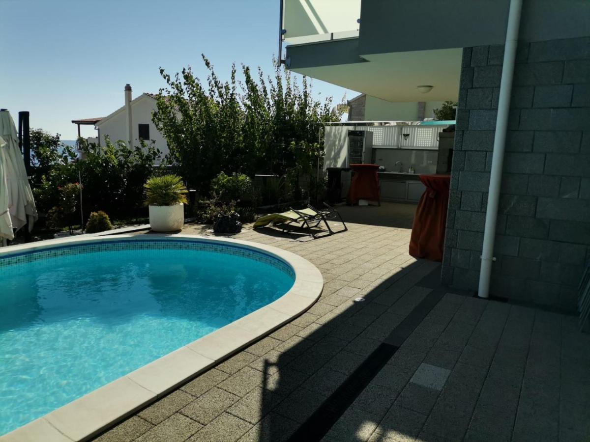 Apartment Ruza - Pool Seget Donji Exterior photo